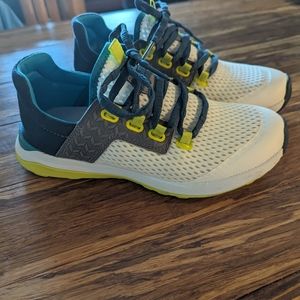 Olukai Wailuku size 7